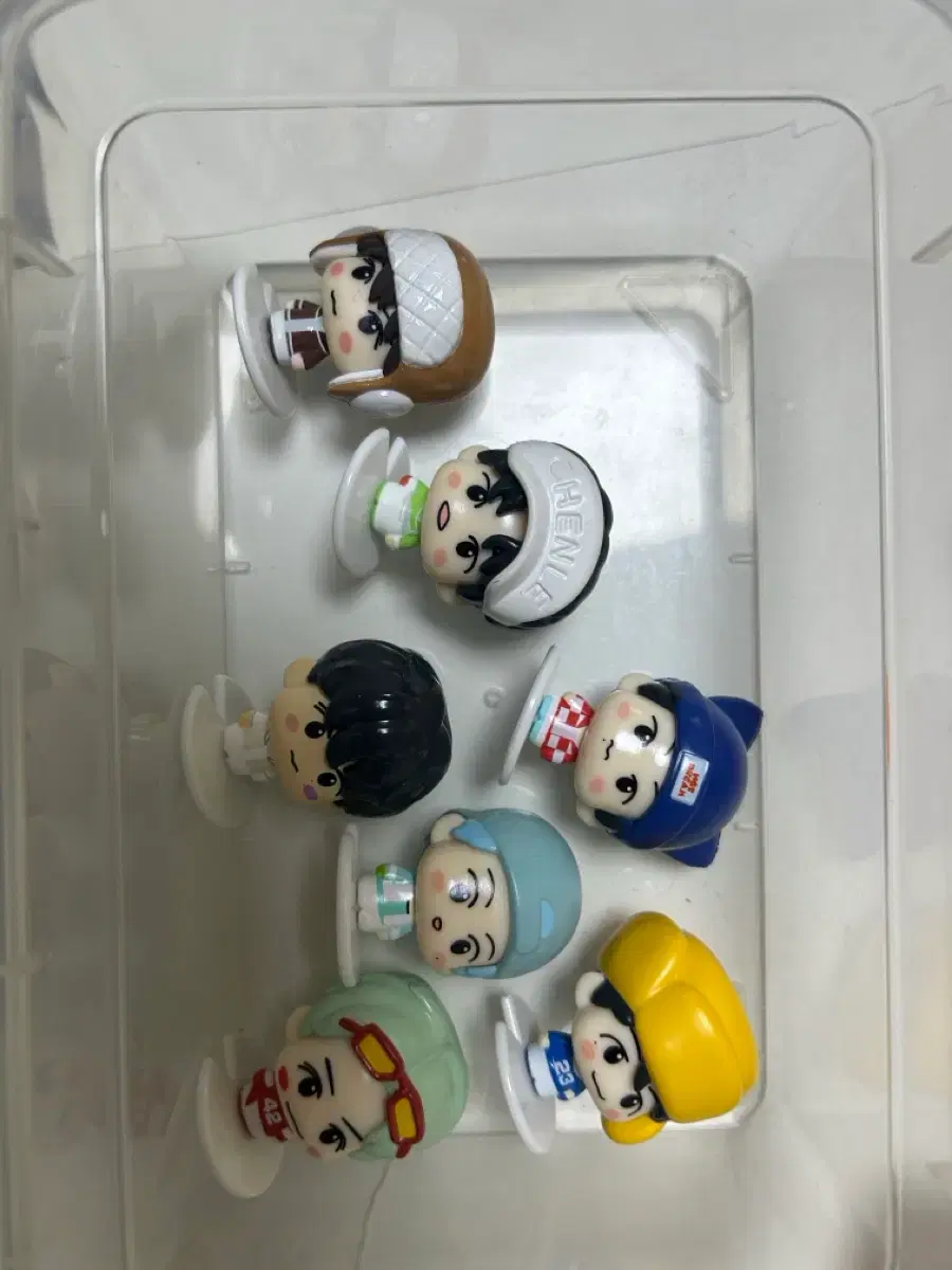 thumbnail-0
